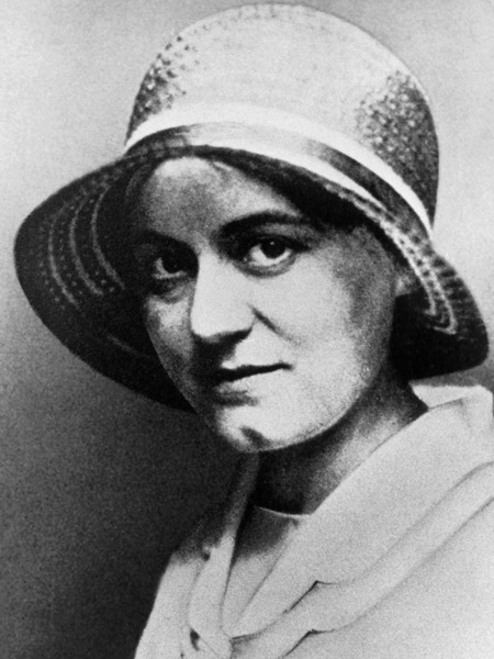 Dr. Edith Stein Mitte der 1920er Jahre